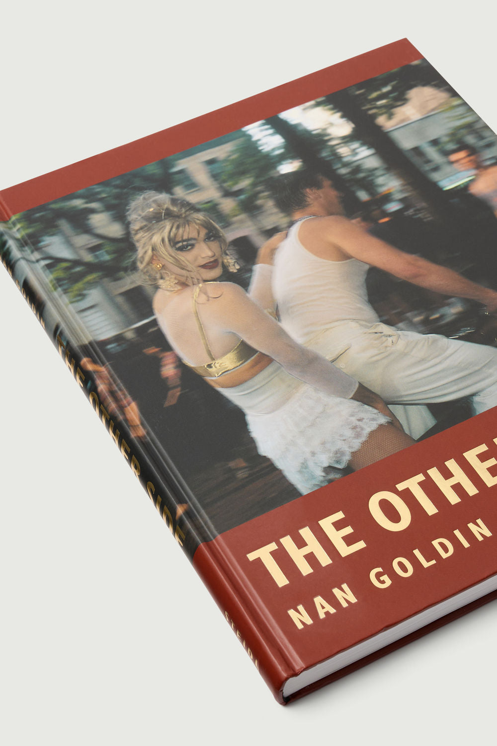 Livre 'The Other Side' vue 2